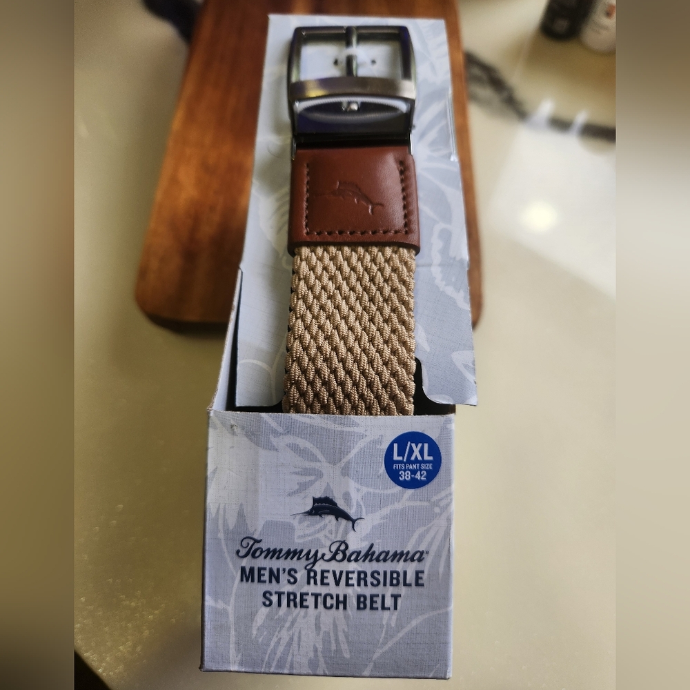 NWT Tommy Bahama men's reversible belt, L/XL